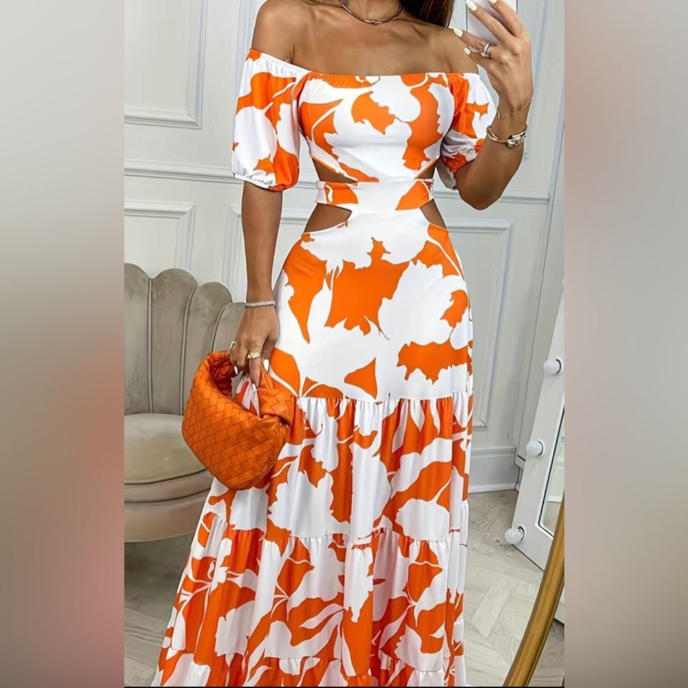 Off Shoulder Tiered Dress (M)